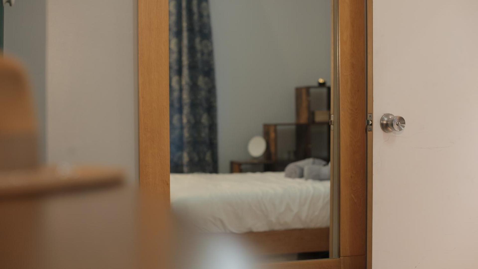 Stylish-Brockley-Entire Place Apartment London Ngoại thất bức ảnh